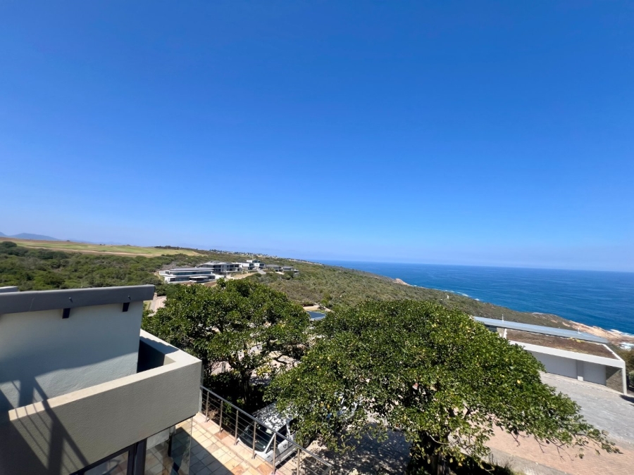 5 Bedroom Property for Sale in Oubaai Western Cape